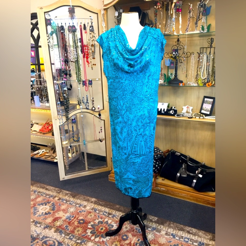France’s La Vie Elegant Blue Women's Dress LIKE NEW! EXCELLENT CONDITION! Size 4